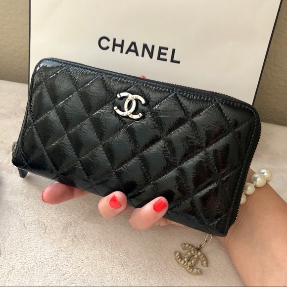CHANEL Handbags - Chanel Quilted Patent Leather CC Logo Zippy Wallet